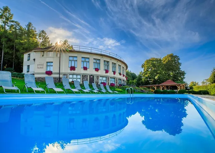 Hotel Ermi Jince photo