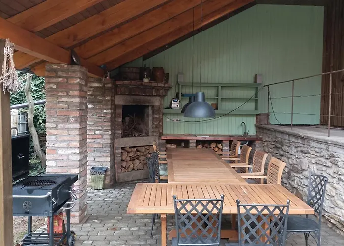 Apartman Na Statku Miskovice  photo