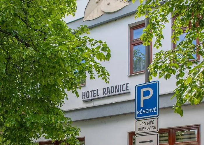Hotel Radnice Dobrovice zdjęcie