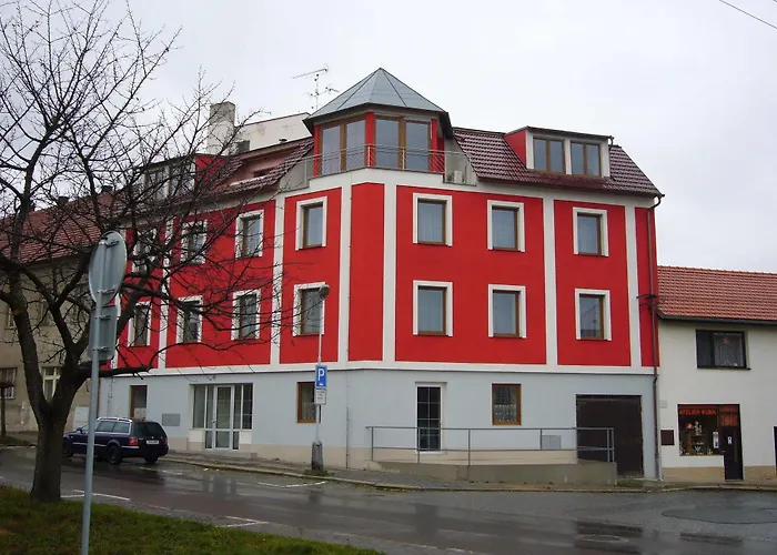 Hotel Ostrov Garni Sadska photo